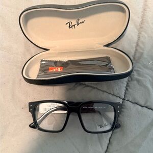Ray-Ban Black Square Glasses